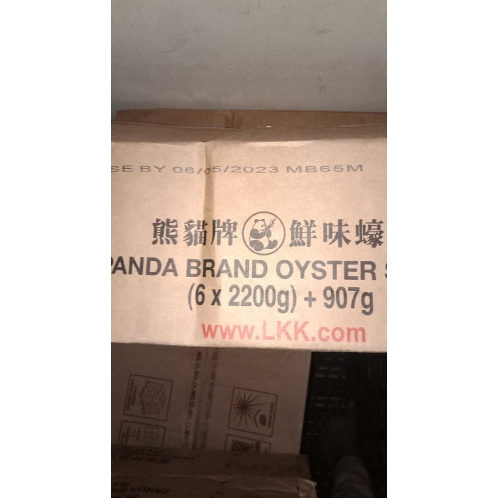 

Sale Saus Tiram Lee Kum Kee Panda 2200 Gram Gr G / 2200Gr / 2.2 Kg / 2.2Kg