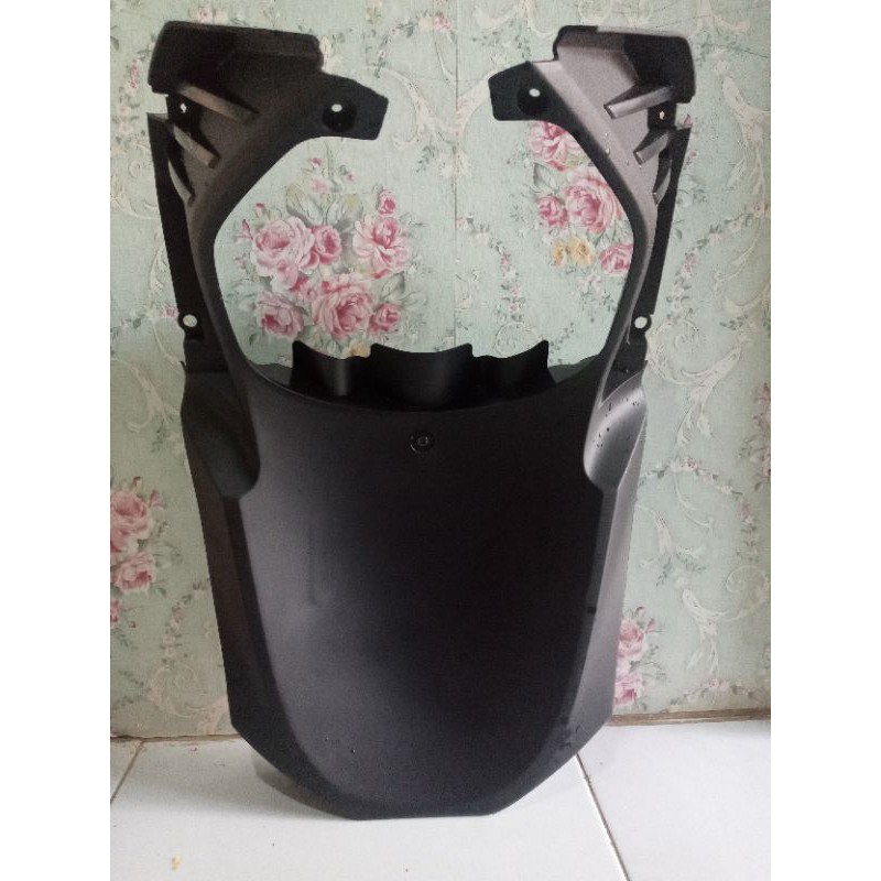 dek paruh lumpur belakang ban depan atau inner lower vario techno 110 non original