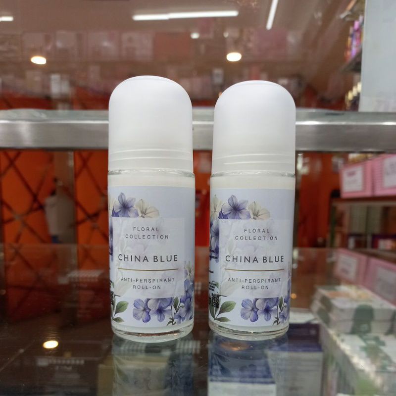 MARKS & SPENCER ROLL ON CHINA BLUE