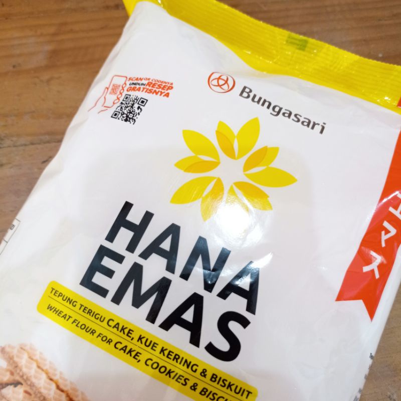 

Tepung terigu Hana emas protein rendah 1kg