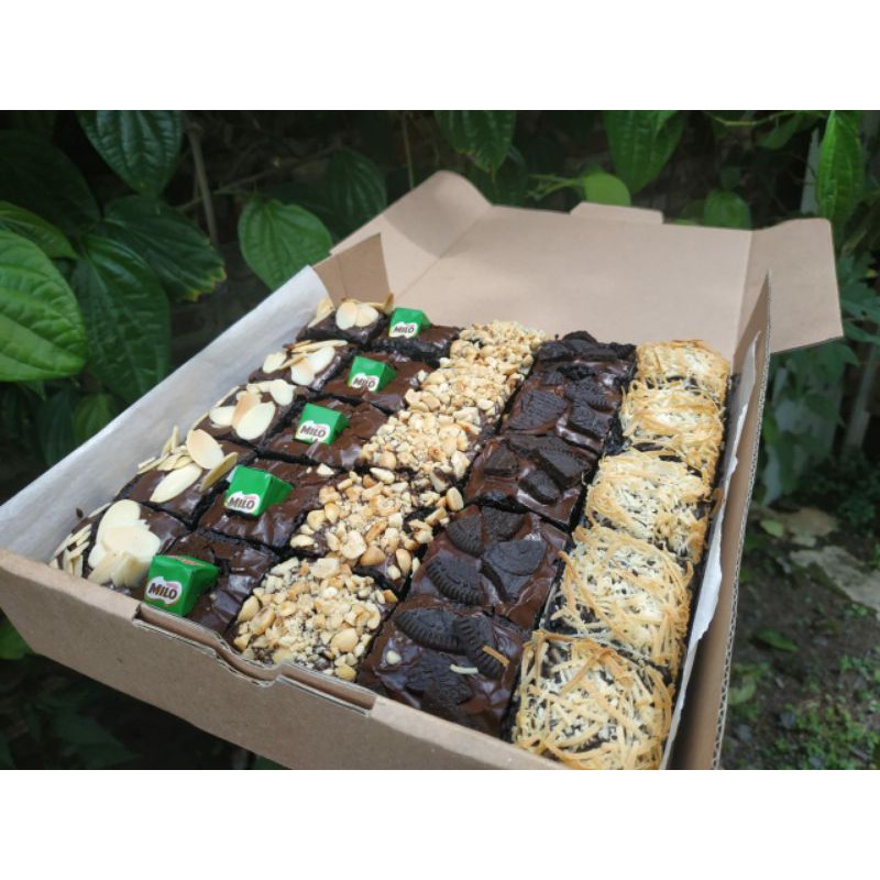 

brownis sekat brownis fudgy/brownis kekinian