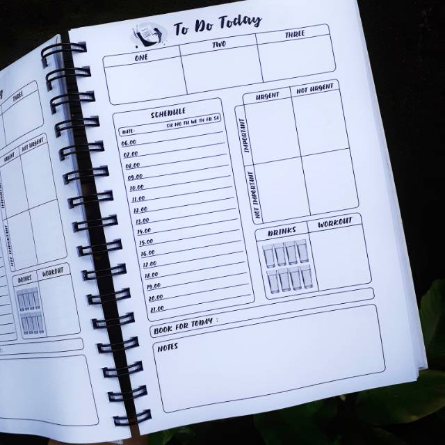 

DAILY PLANNER COVER CUSTOM