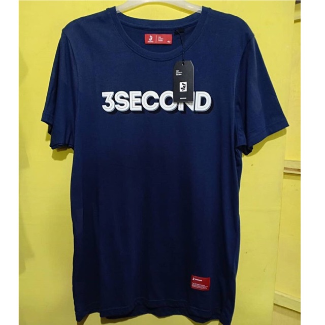 kaos pria branded> 3second> brand matahari