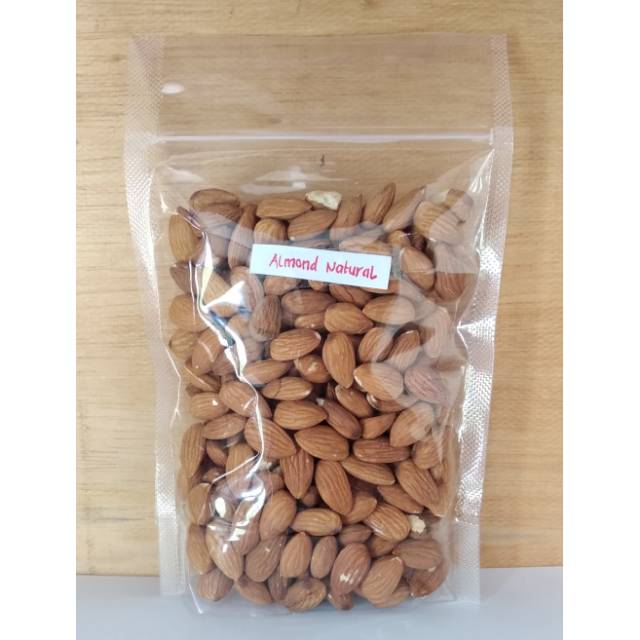 

Almond whole natural raw/ kacang almond natural mentah