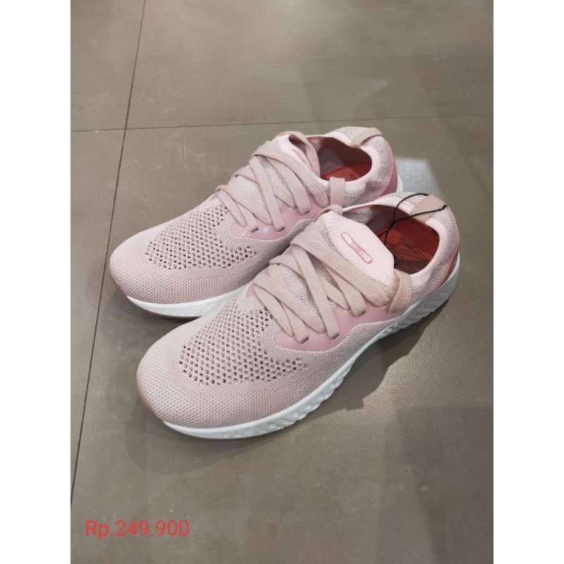 Sepatu cewek North star