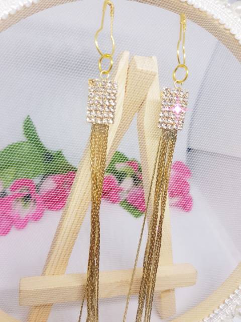 A192 Anting hijab juntai diamond