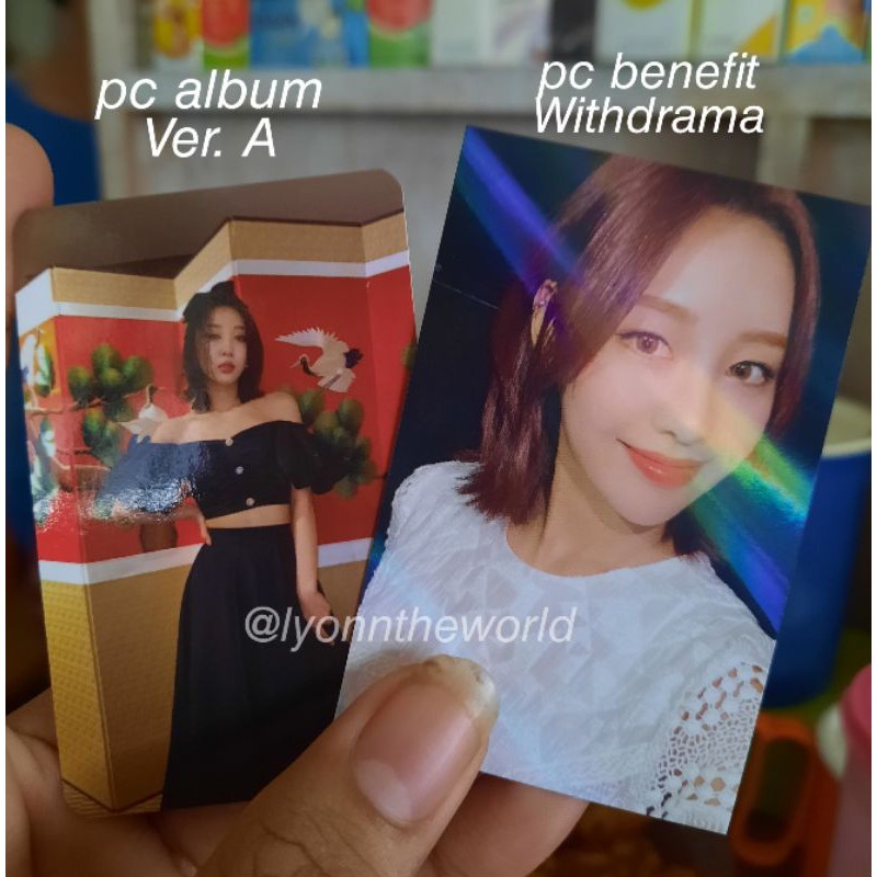 LOONA YVES PHOTOCARD PC ALBUM 12:00 PC ALBUM VER. A