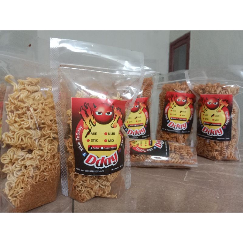 

mie kering pedas75gr