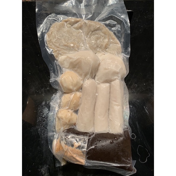 

frozen pempek isi 10