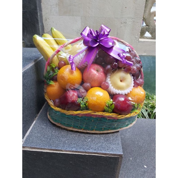

PROMO Parsel buah | Hampers | Gws Hampers | Bday Hampers
