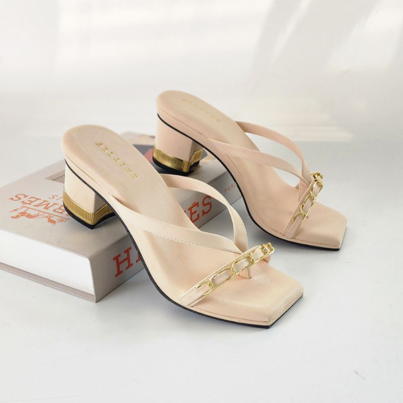 ARLAINE EVELYNE Sandal Heels Wanita/Heels Rantai/Heels Kondangan/Heels 5cm/High Heels Wanita