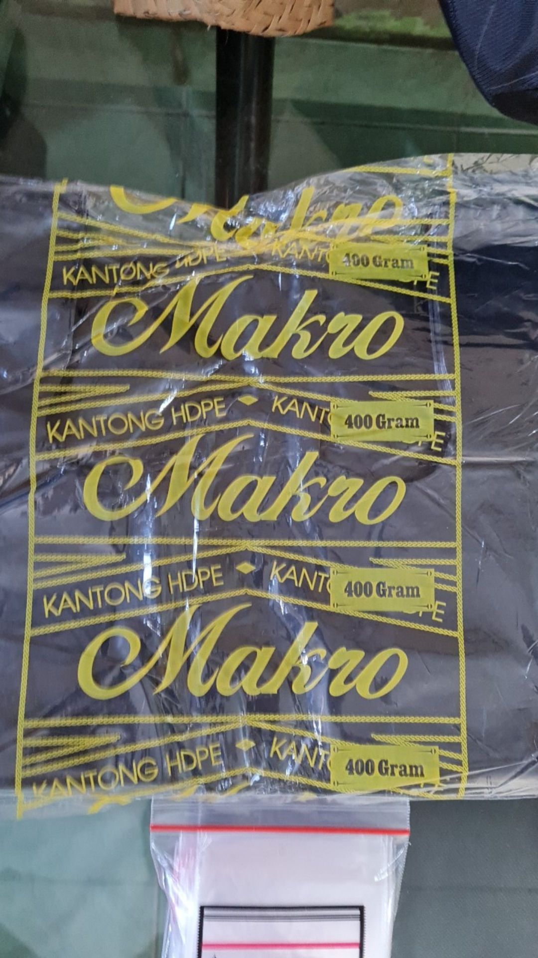 Kantong Plastik Tebal Makro Hitam