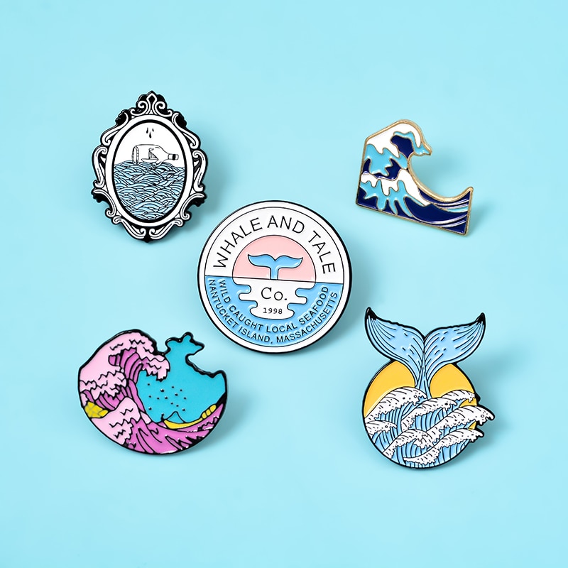 Bros pin Enamel Bentuk Ekor Mermaid Untuk Aksesoris Jeans / Tas / Kemeja