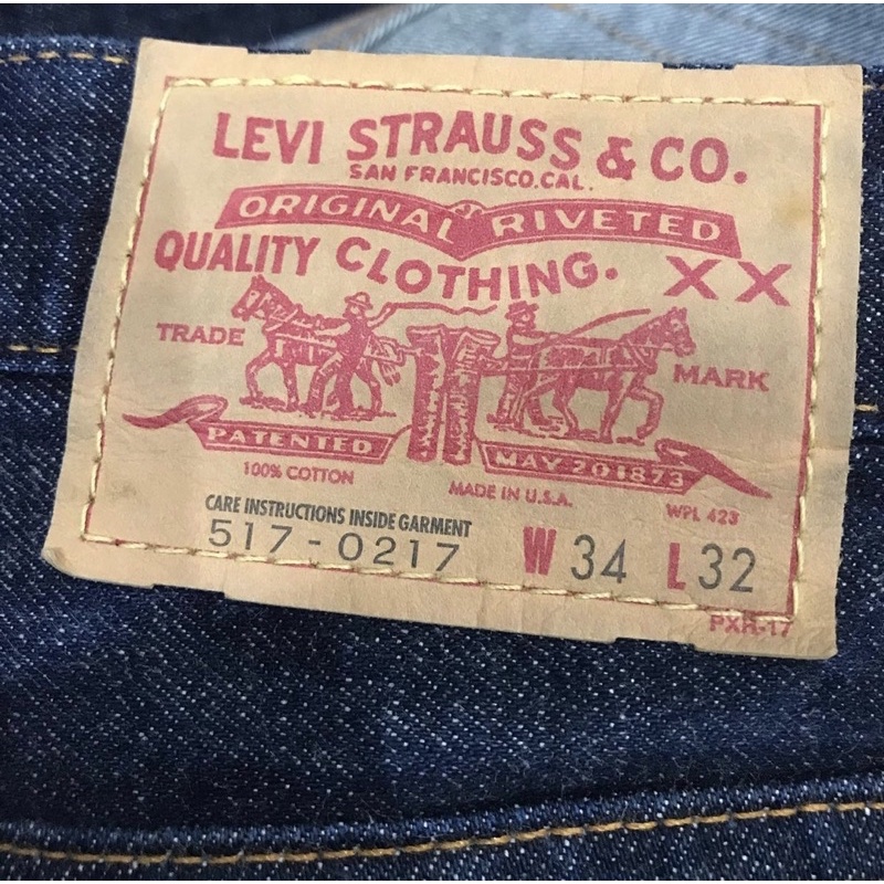 Levis 517