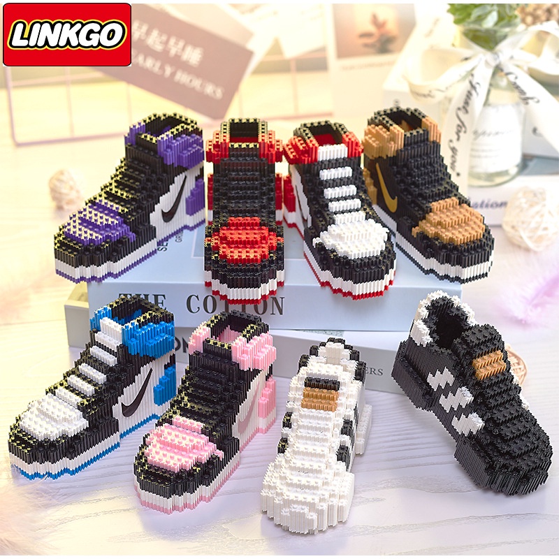 Mainan puzzle jigsaw Balok Bangunan Bentuk Sneakers Untuk Hadiah Pacar / Dewasa