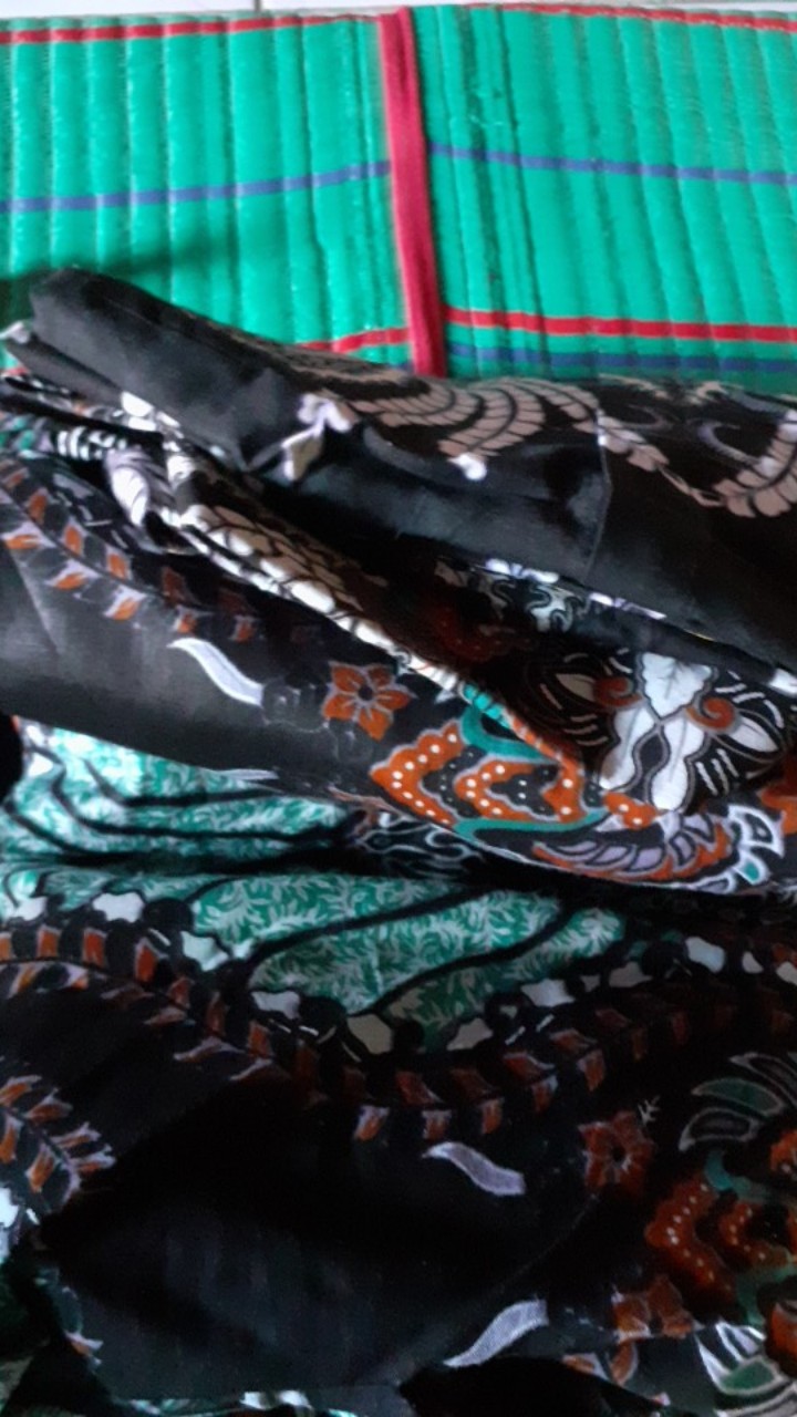 Abadi Batik Couple Batik Keluarga Best Seller Motif Madu 003