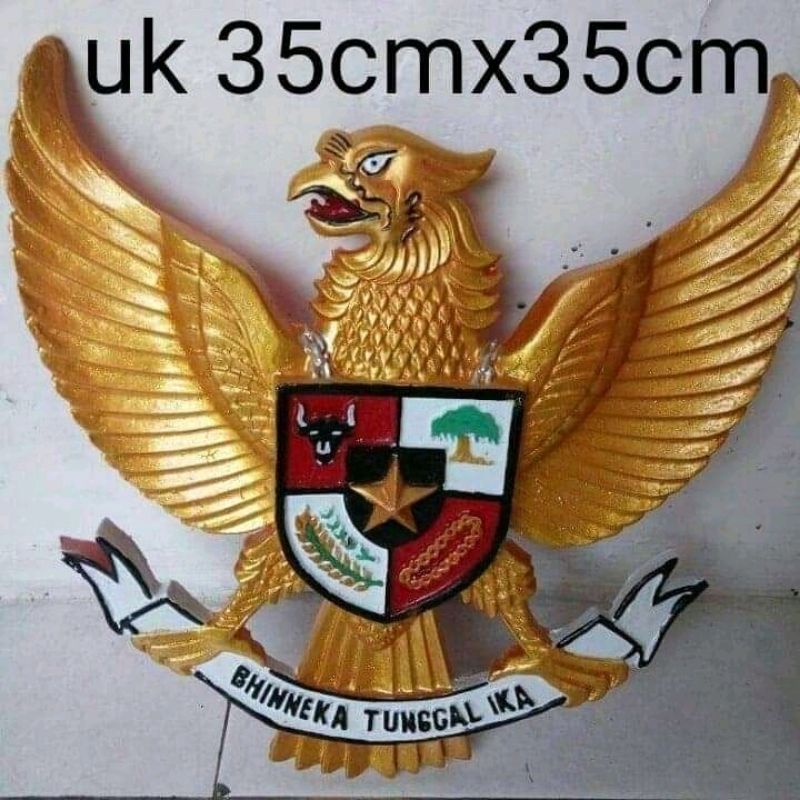 patung garuda - Garuda Pancasila - lambang garuda
