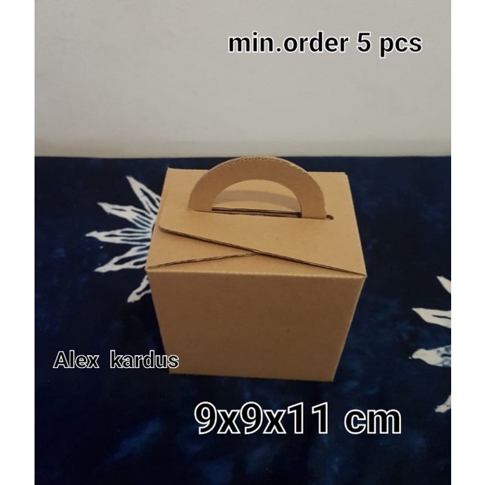 

Kardus box 9x9x11 cm Karton kotak DIECUT TENTENG DT