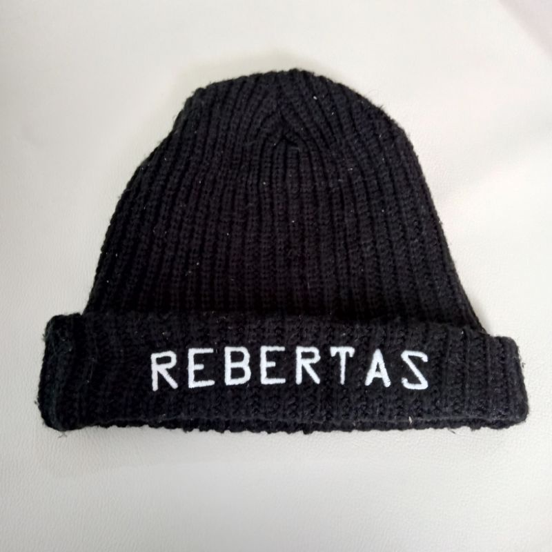 beanie hat kupluk rebertas second bekas preloved branded