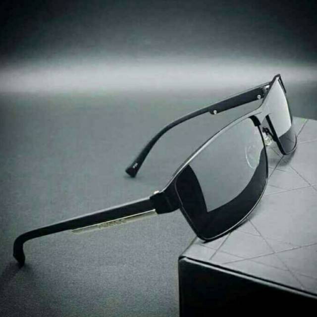 KACAMATA POLICE P24 LIMITED EDITION LENSA POLARIZED