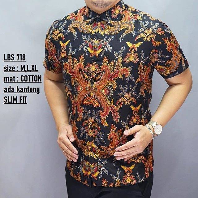 LBS 718 HEM KEMEJA BATIK PRIA SLIMFIT LENGAN PENDEK LUIGI BATANI