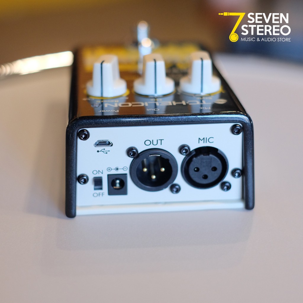 TC Helicon Critical Mass Vocal Effect