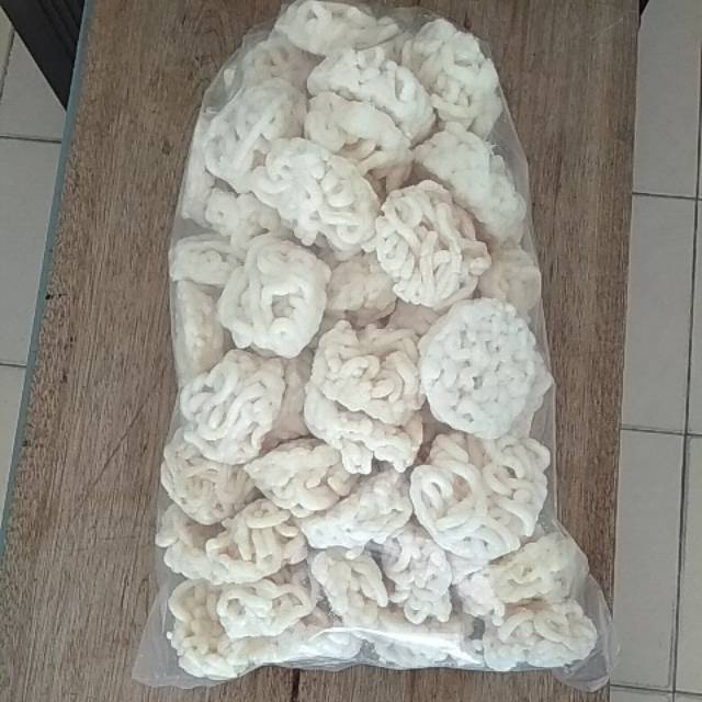 

Kerupuk keriting kecil