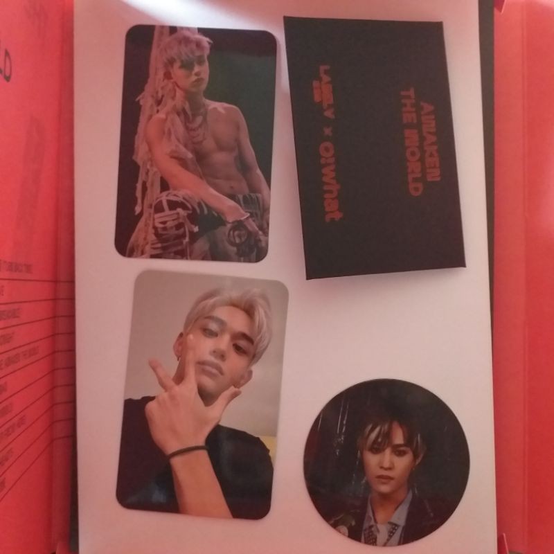 Album WayV Awaken The World Album Chinese Press LUCAS SET