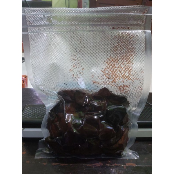 

Kluwek kupas 1 kg Rawon Surabaya