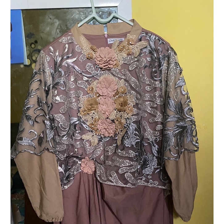 preloved baju wisuda gaun gamis mewah baju kebaya modern