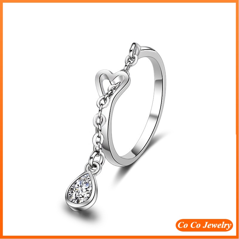 Cincin Open Ring Adjustable Desain Tetesan Air Hollow Hias Kristal / Berlian Imitasi untuk Wanita