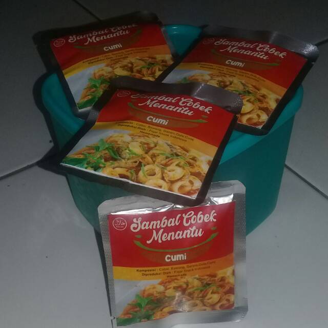 

Sambal cobek menantu isi 20 sachet free box cantik