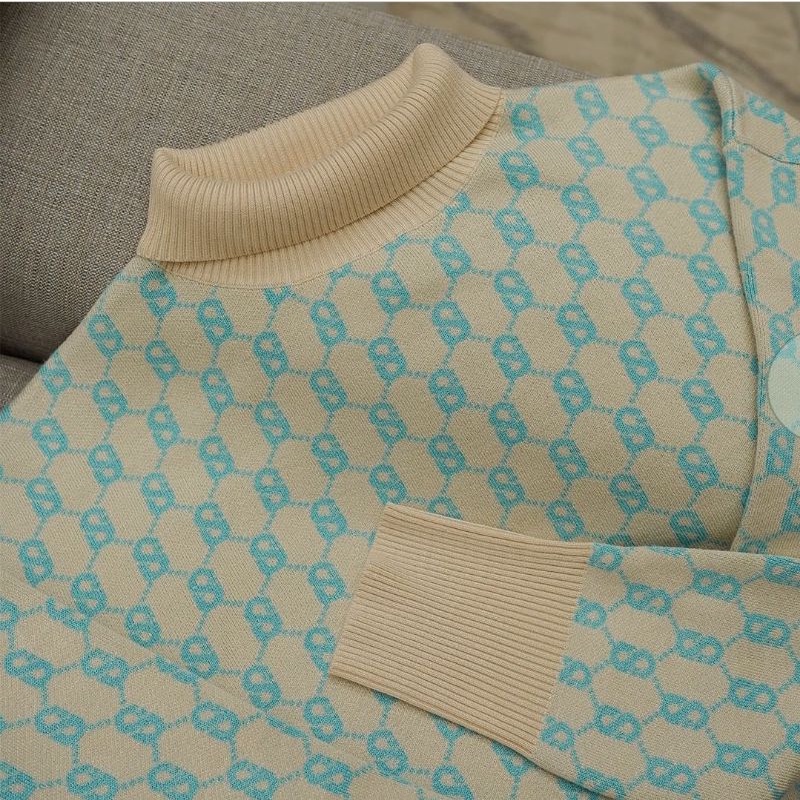 signature comfy sweater  S benang jarum