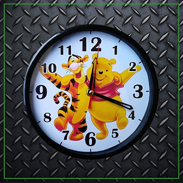 Jam Tempel Dinding Wall Clock Murah Kartun WINNIE THE POOH (MF2053)