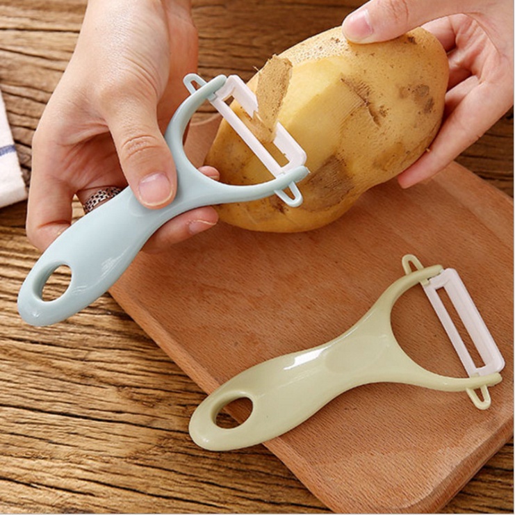 Peeler Parutan Serutan Slicer Buah Sayuran Kentang Wortel / Parutan Buah dan Sayuran / Pisau Pengupas Buah dan Sayuran / Pisau Pengupas Kulit Buah Sayur Wortel Kentang Apel Alat Kupas Fruit Peeler / Pisau Pengupas Kulit Buah Sayuran / Peeler Knife Parutan