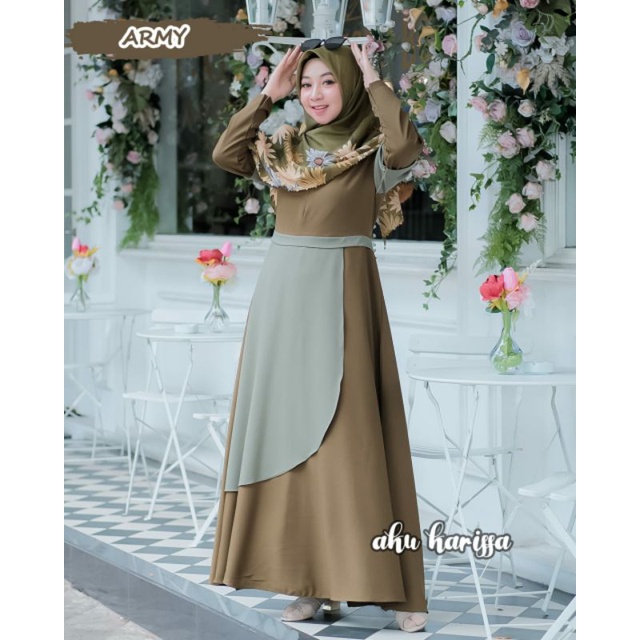 YUNIAR DRESS ORI AKU KARISSA BERLABEL