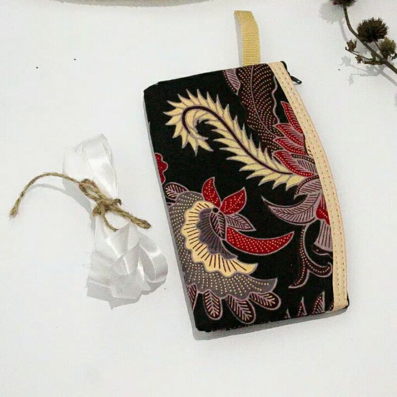 Souvenir Nikah Dompet Batik Murah (sudah dibungkus plastik bening per dompet) bisa COD Kota Padang