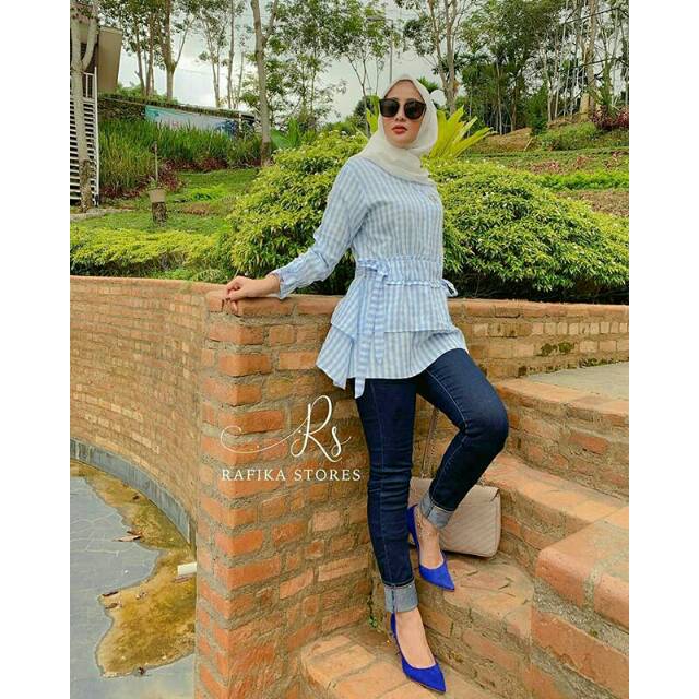 OLIVIA TUNIC BY RAFIKA STORES