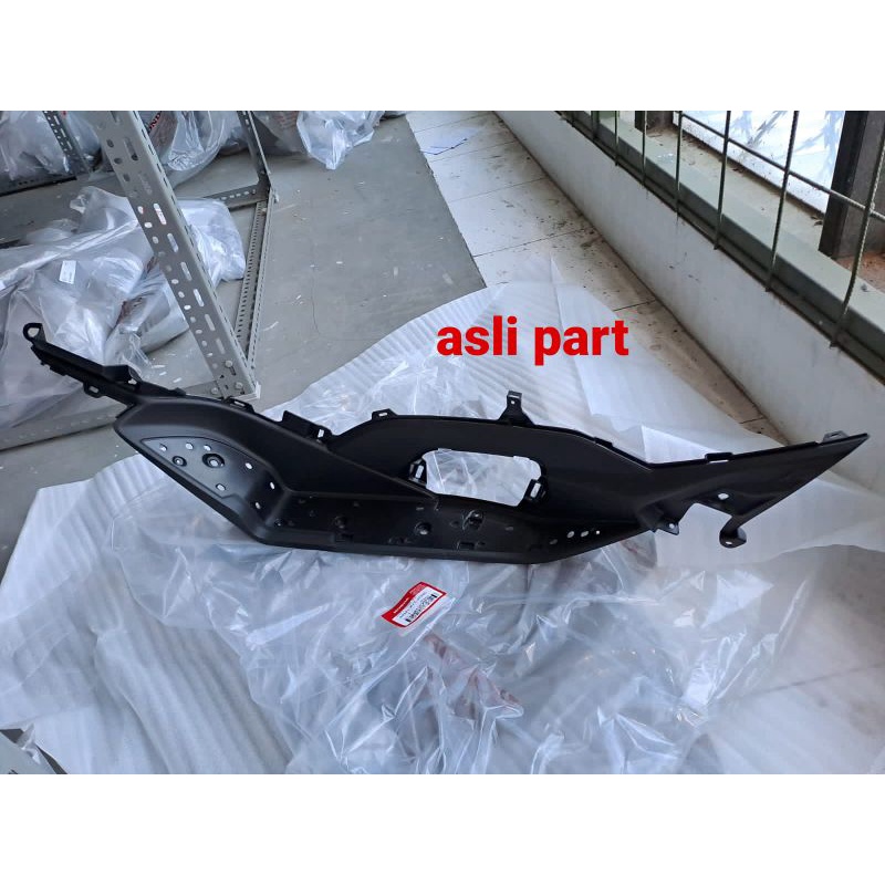 Body pijakan kaki kiri pcx 160