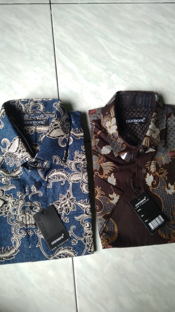 Kemeja Batik Pria Lengan Pendek Bs82 Katun Motif Modern Dixmont Semi Slimfit