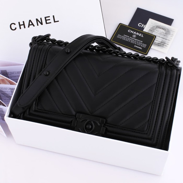 Tas chanel boy import CH9006 Hitam Semi Platinum / Lambskin Leather with Box
