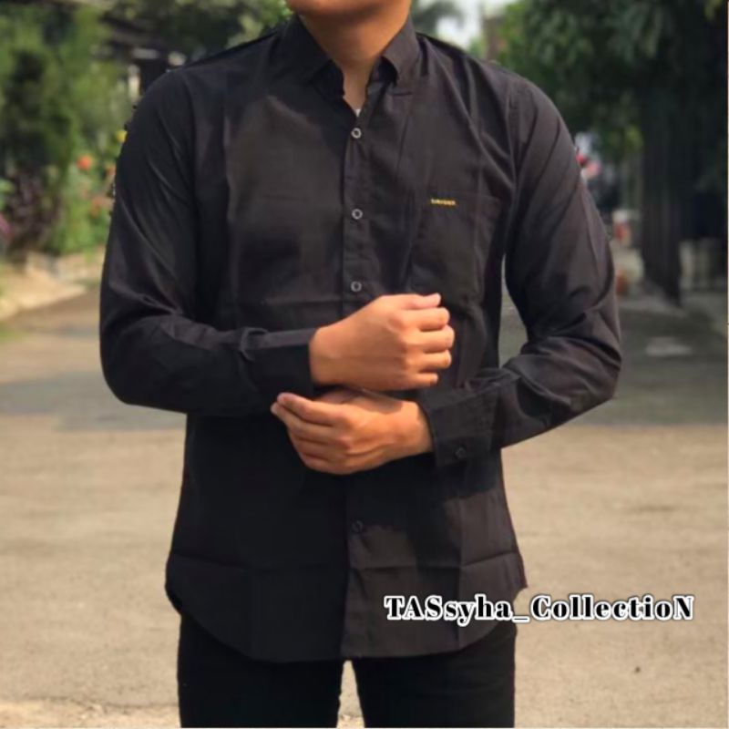Kemeja Merah Maroon / Kemeja Pria / Kemeja Lengan Panjang / Kemeja Polos-HITAM