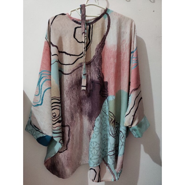 Preloved Earth Top - Ria Miranda