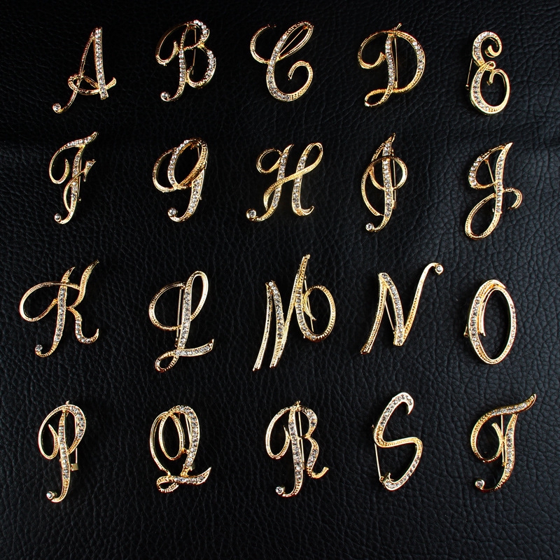 26 Huruf Alfabet Brooch Bros Pin Bertatahkan Kristal Peniti-1