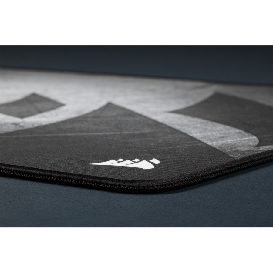 CORSAIR MM300 Pro Extended Premium Spill-Proof Cloth - Gaming Mousepad