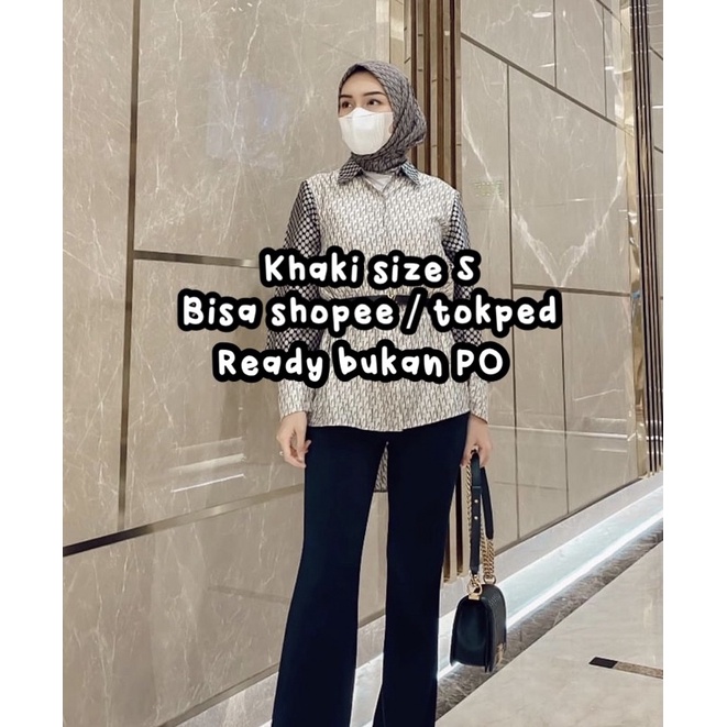 Monogram shirt size S vanilla hijab
