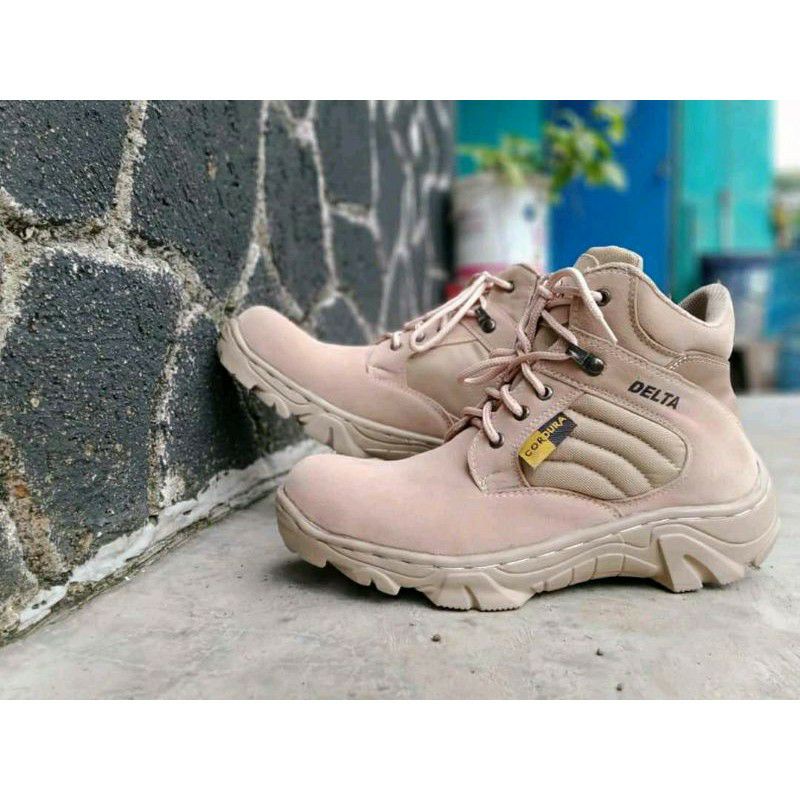 Sepatu Safety Pria Murah Delta Pendek