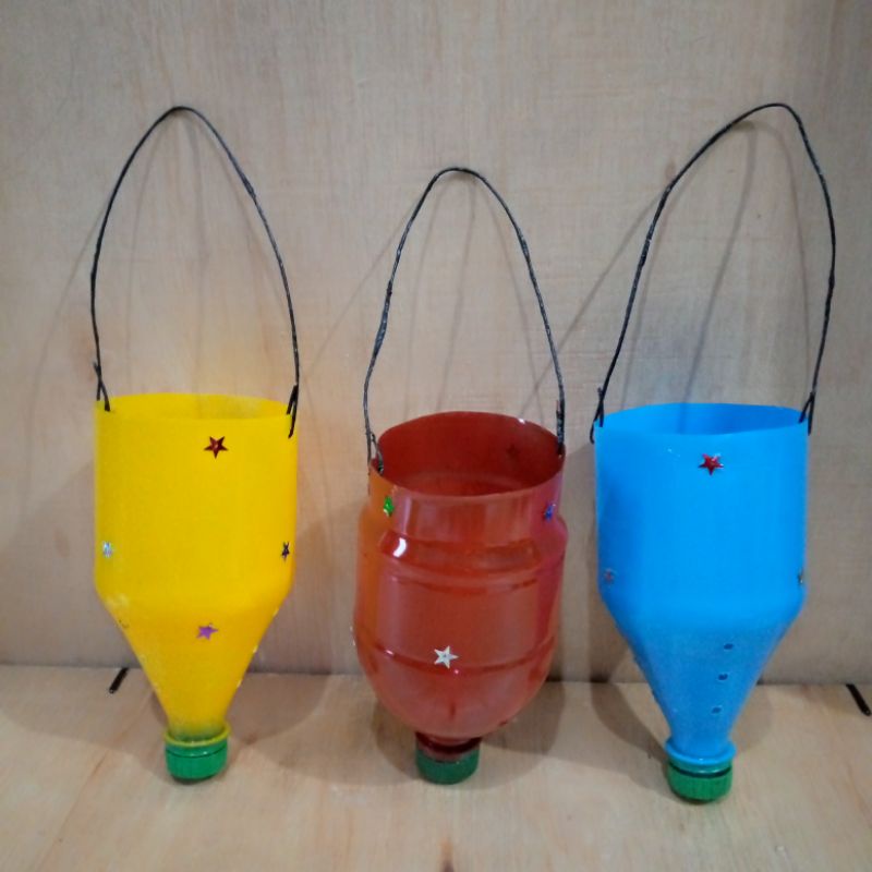 Pot Gantung Plastik Polos Daur Ulang Botol 1,5 Liter