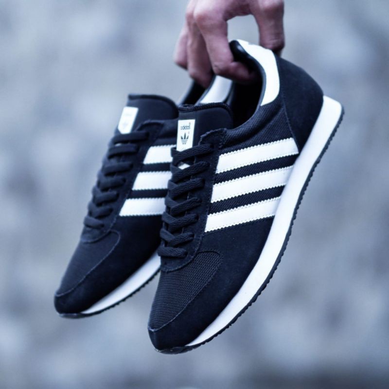 ADIDAS ZX RACER BLACK WHITE