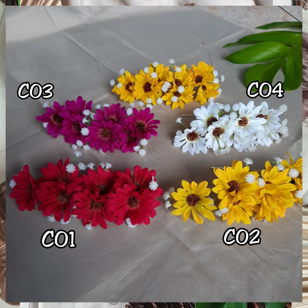 Semanggi Bunga Krisan Baby Breath / bunga hair do / karet ulir /semanggi bali / bunga rambut / Kebay